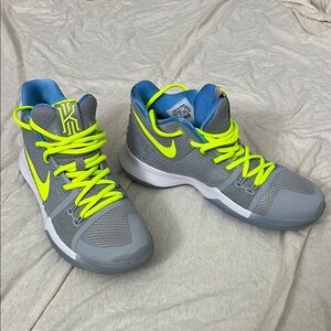 Nike Kyrie 3 men’s basketball sneakers Custom ID size 9